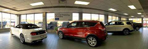 Jobs in Dave Pirro Ford - reviews
